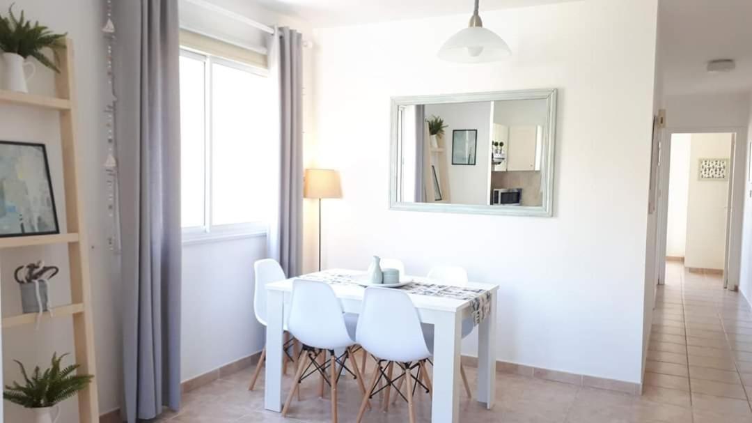Pafia Modern Apartment Пафос Экстерьер фото